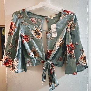 Pacsun tie floral Crop Top